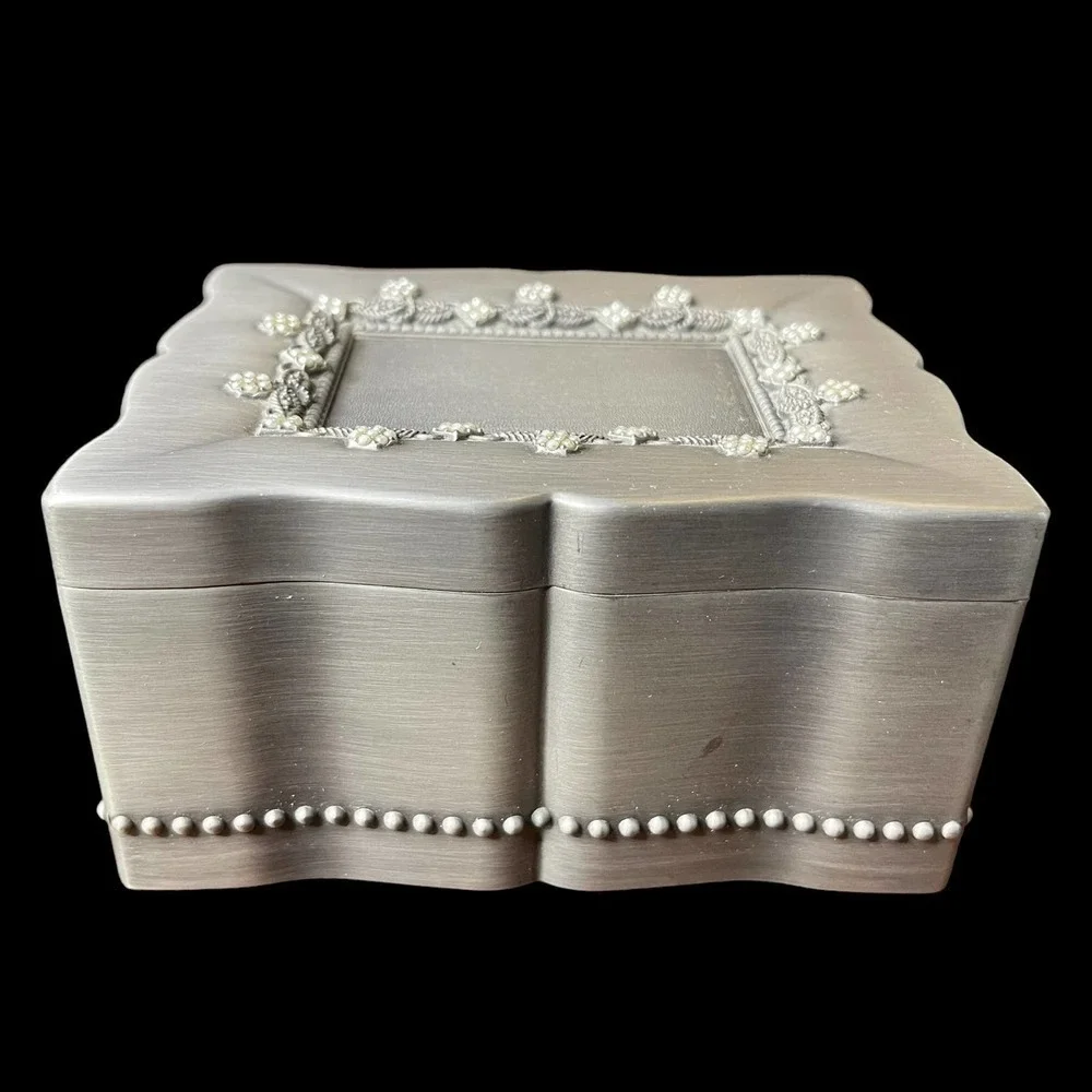 Things Remembered Metal Memory Jewelry Trinket Box Faux Pearls Velvet Lining
